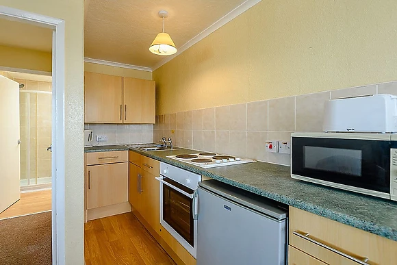 Tennyson Ground Floor Apartment 