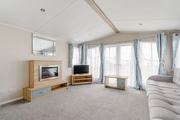 Gold 6 Caravan - North Shore Holiday Park, Roman Bank, Skegness