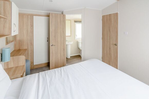 Gold 6 Caravan - North Shore Holiday Park, Roman Bank, Skegness