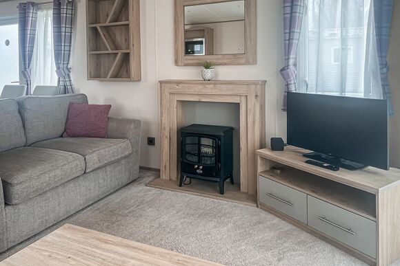 Gold 6 Caravan (Pet) - North Shore Holiday Park, Roman Bank, Skegness