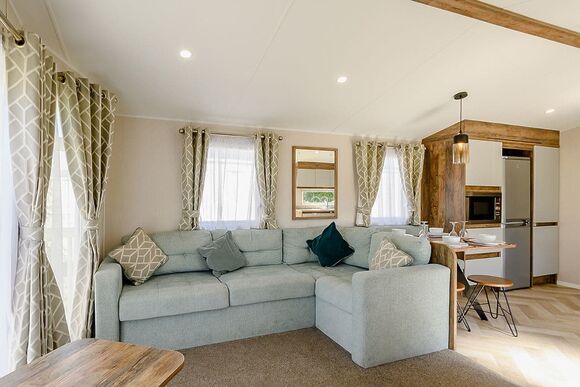 Gold 6 Caravan (Pet) - North Shore Holiday Park, Roman Bank, Skegness