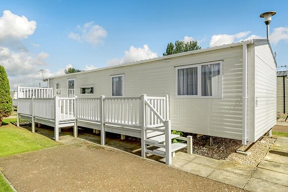 Gold 8 Caravan (Pet) - North Shore Holiday Park, Roman Bank, Skegness