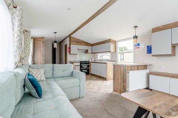 Platinum 6 Caravan - North Shore Holiday Park, Roman Bank, Skegness