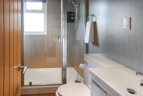 Shakespeare Ground Floor Apartment (Pet) - North Shore Holiday Park, Roman Bank, Skegness