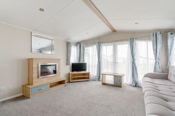 Gold 6 Caravan Plus - North Shore Holiday Park, Roman Bank, Skegness