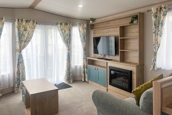 Platinum 2 Caravan (Pet) - North Shore Holiday Park, Roman Bank, Skegness