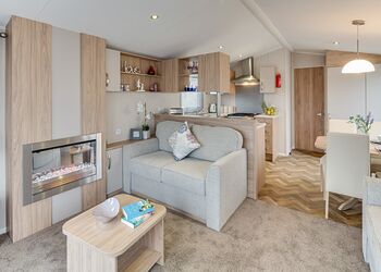 6 Berth Luxury Caravan 3 Bed with Hot Tub - Newperran Holiday Resort, Newquay