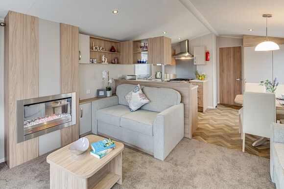 4 Berth Luxury Caravan with Hot Tub (Pet) - Newperran Holiday Resort, Newquay