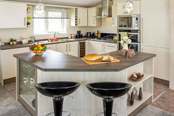 6 Berth Luxury 3 Bed Lodge - Newperran Holiday Resort, Newquay