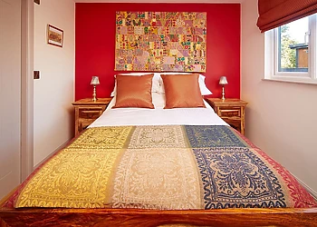 Relaxing double bedroom 