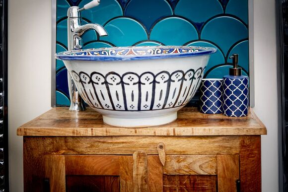 En-suite shower room 