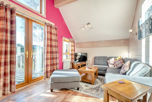 Mabie Valley Lodge - Nunland Hillside Lodges, Dumfries, Dumfries & Galloway