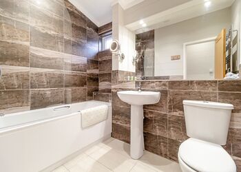 Oxburgh Premier - Norfolk Woods Resort & Spa, Pentney, King&rsquo;s Lynn