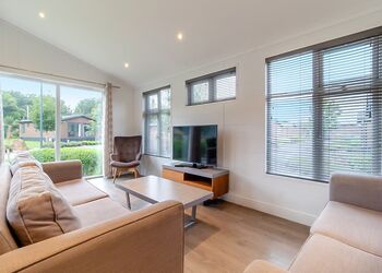 Mannington Premier - Norfolk Woods Resort & Spa, Pentney, King&rsquo;s Lynn