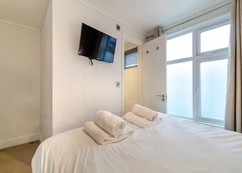 Mannington Premier - Norfolk Woods Resort & Spa, Pentney, King&rsquo;s Lynn