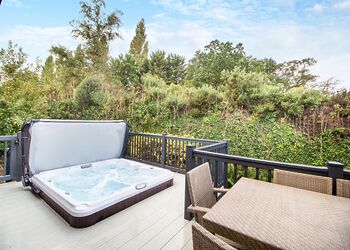 Sandringham Premier - Norfolk Woods Resort & Spa, Pentney, King&rsquo;s Lynn