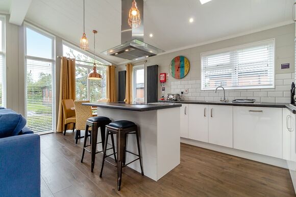 Oxburgh - Norfolk Woods Resort & Spa, Pentney, King&rsquo;s Lynn