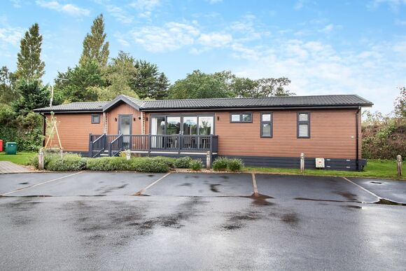 Sandringham Premier - Norfolk Woods Resort & Spa, Pentney, King&rsquo;s Lynn