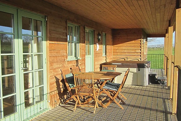 Oak Farm Lodges