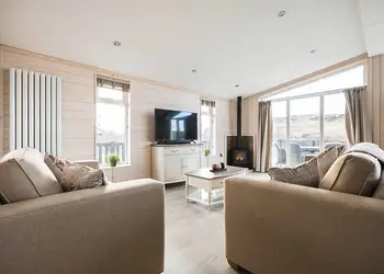 Waterfront Casa Di Lusso Hot Tub Lodge - Oban Holiday Park, Oban