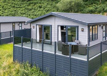 Oban Hot Tub Lodge 2 - Oban Holiday Park, Oban