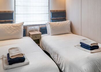 Oban Hot Tub Family Lodge 3 - Oban Holiday Park, Oban