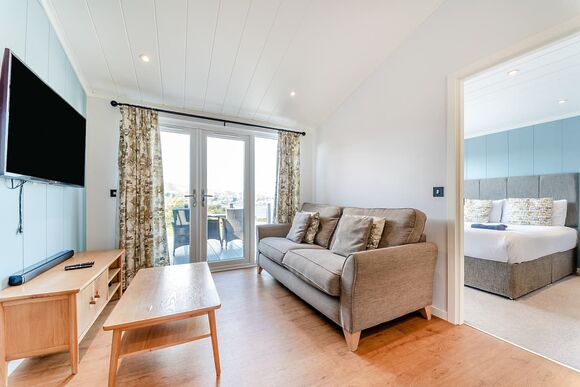 Oban Hot Tub Lodge 1 - Oban Holiday Park, Oban