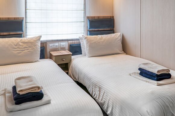 Oban Hot Tub Family Lodge 3 - Oban Holiday Park, Oban