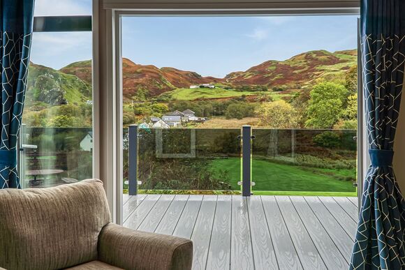 Oban Hot Tub Family Lodge 2 - Oban Holiday Park, Oban