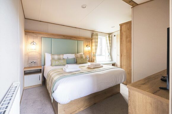 Highland View Lodge 2 Bed - Oban Holiday Park, Oban