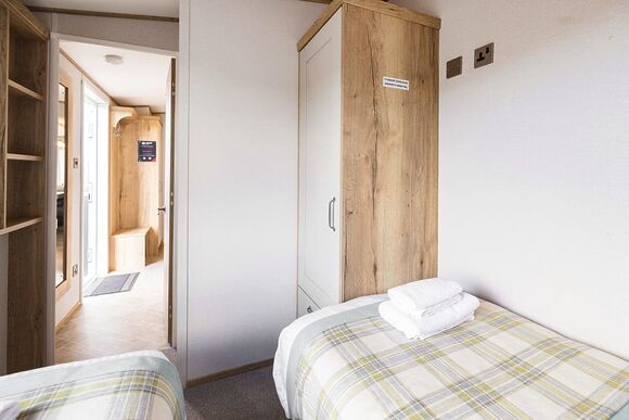 Highland View Lodge 2 Bed - Oban Holiday Park, Oban