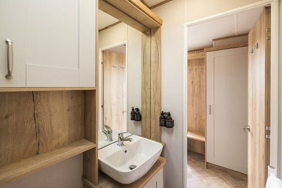 Highland View Lodge 2 Bed - Oban Holiday Park, Oban