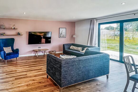 Country Lodge - Old Buckenham Country Park, Old Buckenham