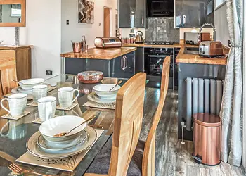 Ocean Heights Leisure Park, New Quay