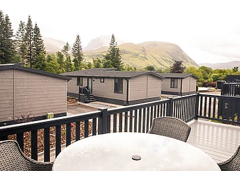 Nevis Hot Tub 2  