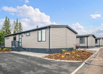 Nevis Hot Tub 3 - Ben Nevis Holiday Park, Camaghael, Fort William