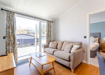 Nevis Hot Tub 1 - Ben Nevis Holiday Park, Camaghael, Fort William