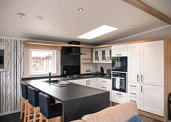 Nevis Hot Tub Family Lodge 2 