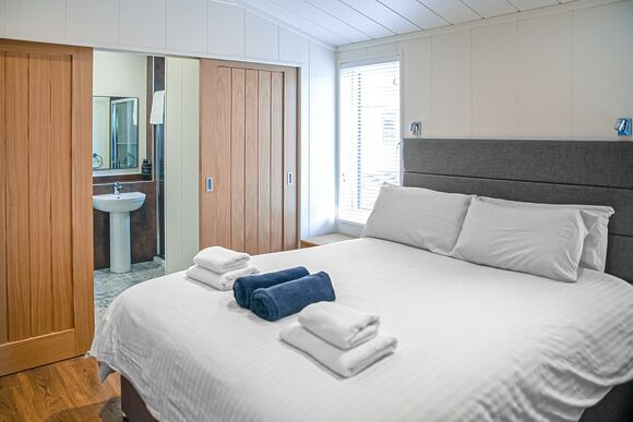 Nevis Hot Tub 2 - Ben Nevis Holiday Park, Camaghael, Fort William