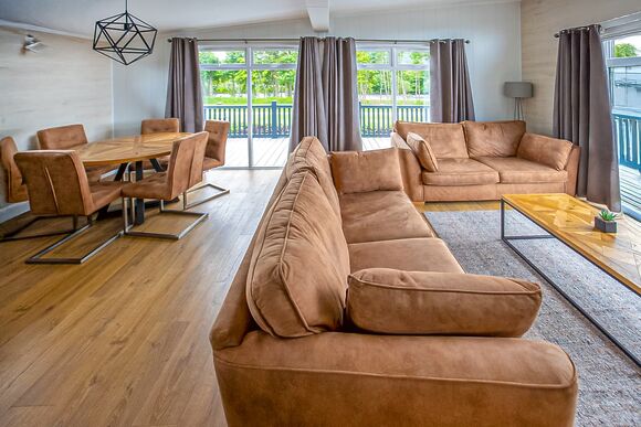 Nevis Hot Tub 3 - Ben Nevis Holiday Park, Camaghael, Fort William