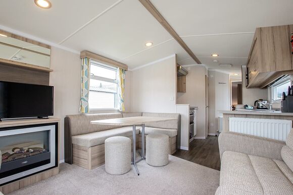 Highland Premier Caravan - Ben Nevis Holiday Park, Camaghael, Fort William