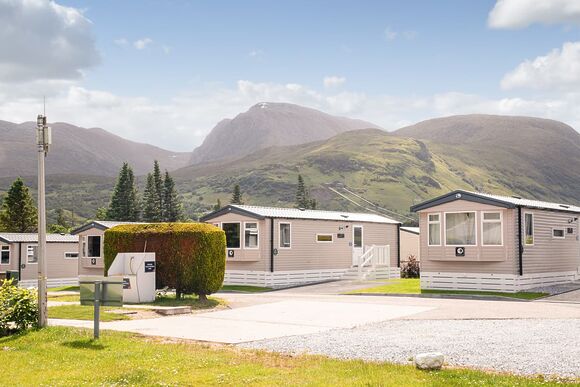 Highland Premier Caravan - Ben Nevis Holiday Park, Camaghael, Fort William