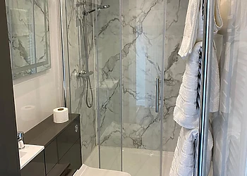 Riverside Studio Pod HT