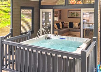 Riverside Family Pod HT - Ogwen Bank Caravan & Lodge Park, Snowdonia