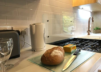 Riverside Family Pod HT