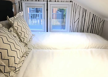 Riverside Family Pod HT