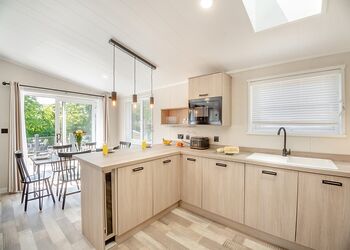 The Faraday - Ogwen Bank Caravan & Lodge Park, Snowdonia