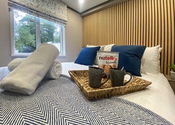 Riverside Hideout - Ogwen Bank Caravan & Lodge Park, Snowdonia