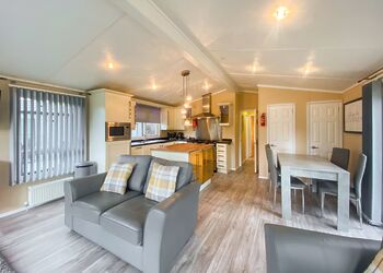 Monaco HT - Ogwen Bank Caravan & Lodge Park, Snowdonia