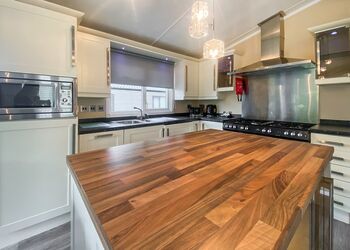 Monaco HT - Ogwen Bank Caravan & Lodge Park, Snowdonia